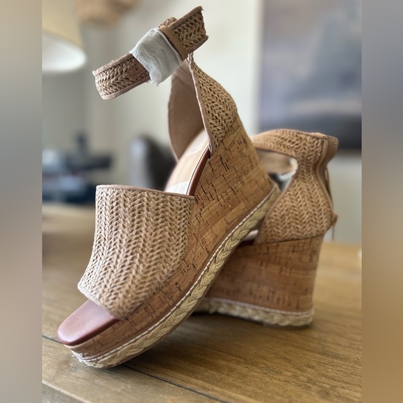 Dolce Vita Shoes - Dolce Vita wedges